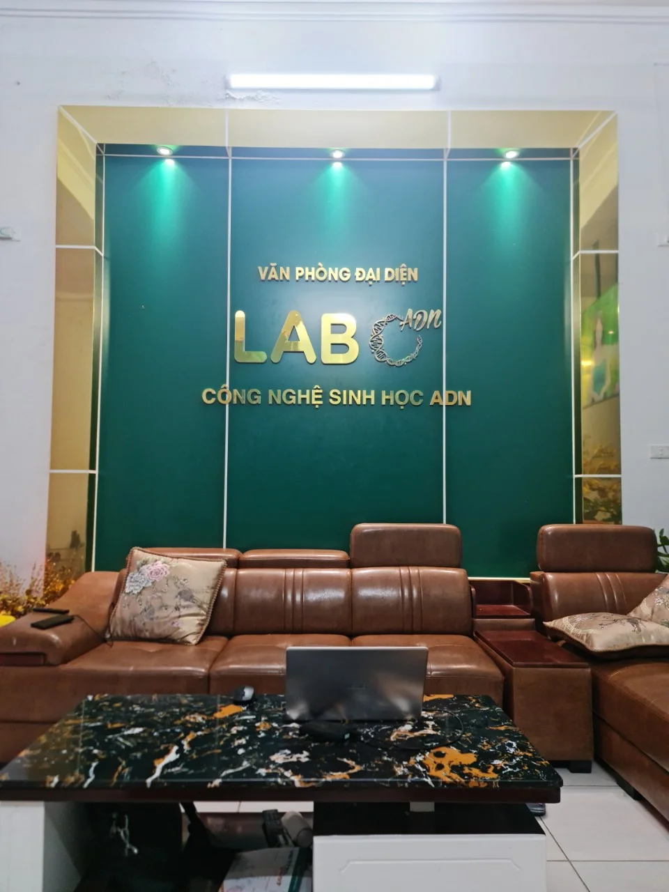 Người đại diện lấy mẫu xét nghiệm ADN tại Thanh Hóa