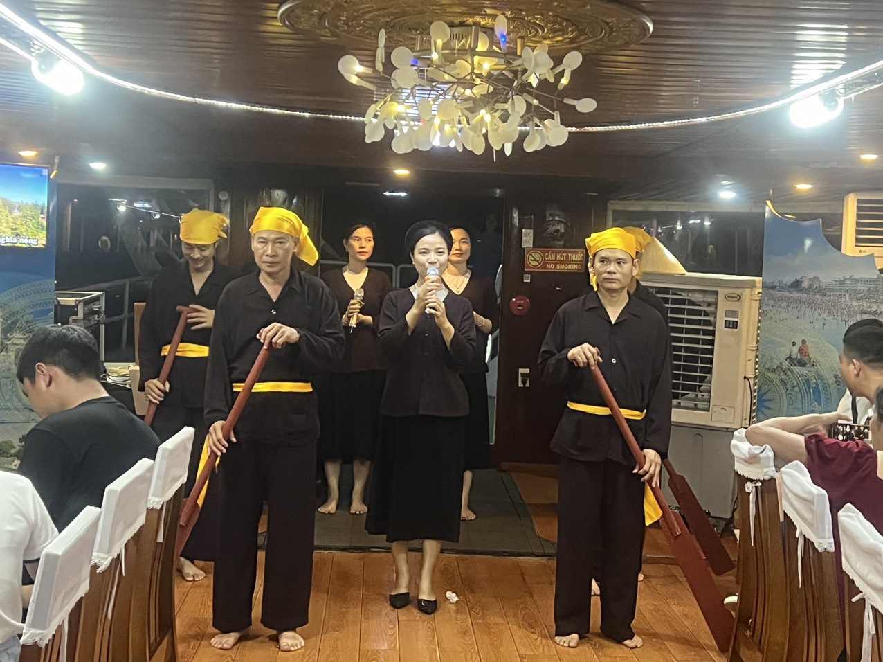 khởi sắc từ chương trình &quot; Du dương nghe hò sông Mã&quot;