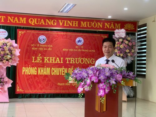 PGS TS  Lê Hữu Doanh, Bí thư Đảng uỷ, Giám đốc Bệnh viện Da liễu Trung ương