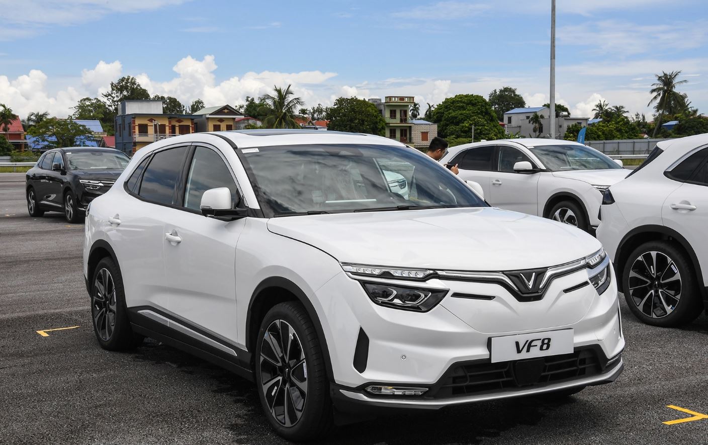 Xe 5 chỗ